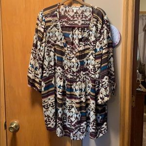 Women’s tunic blouse. Size 2X. 3/4 length sleeves